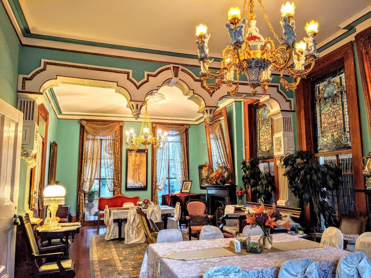 Parisian Courtyard Inn นิวออร์ลีนส์ ภายนอก รูปภาพ